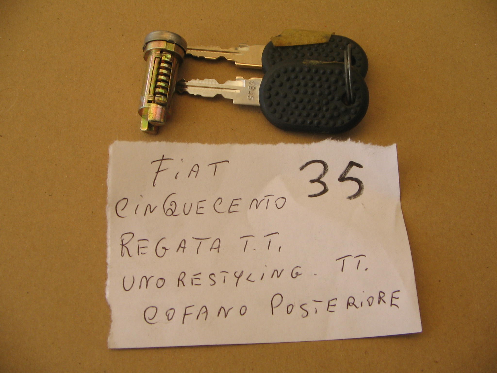 FIAT CINQUECENTO / REGATA T T, / UNO RESTY N.1042